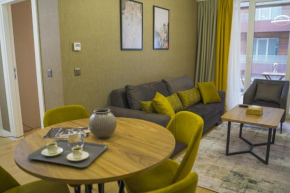 Brand-New Elegant 1-Bedroom Apartment (with terrace)